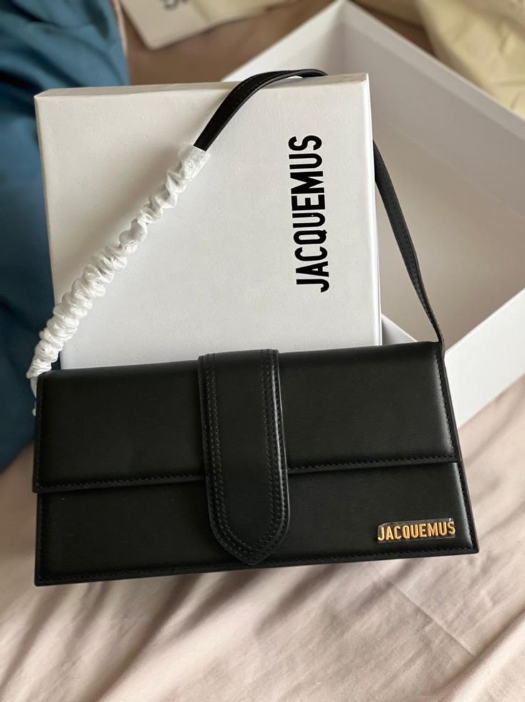 Jacquemus Le Bambino Long Black